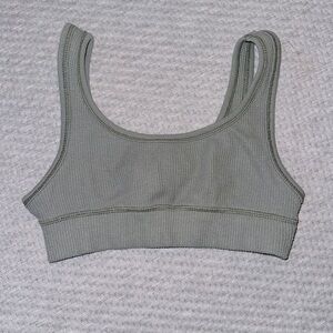 ￼Skims waffle knit army green size small sports bra
